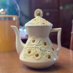 Vintage Sunflower Teapot